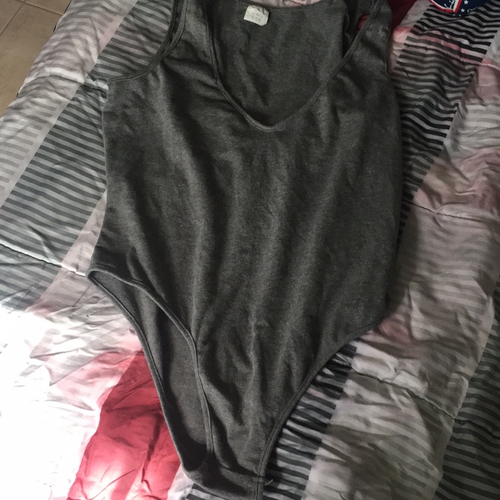 Gray bodysuit GOOD CONDITION ‼️